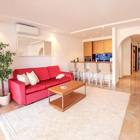 Beautiful And Modern Flat With Pool And Terrace 2 Dom wakacyjny *