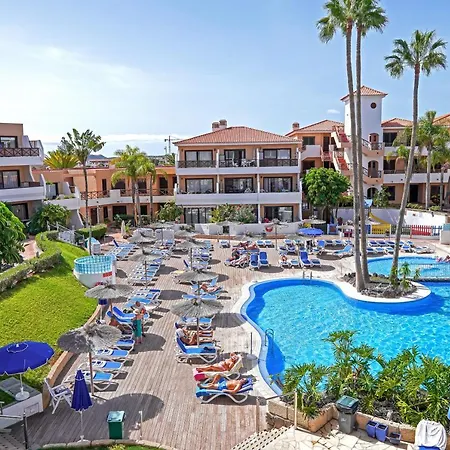 Dom wakacyjny Beautiful And Modern Flat With Pool And Terrace 2 *